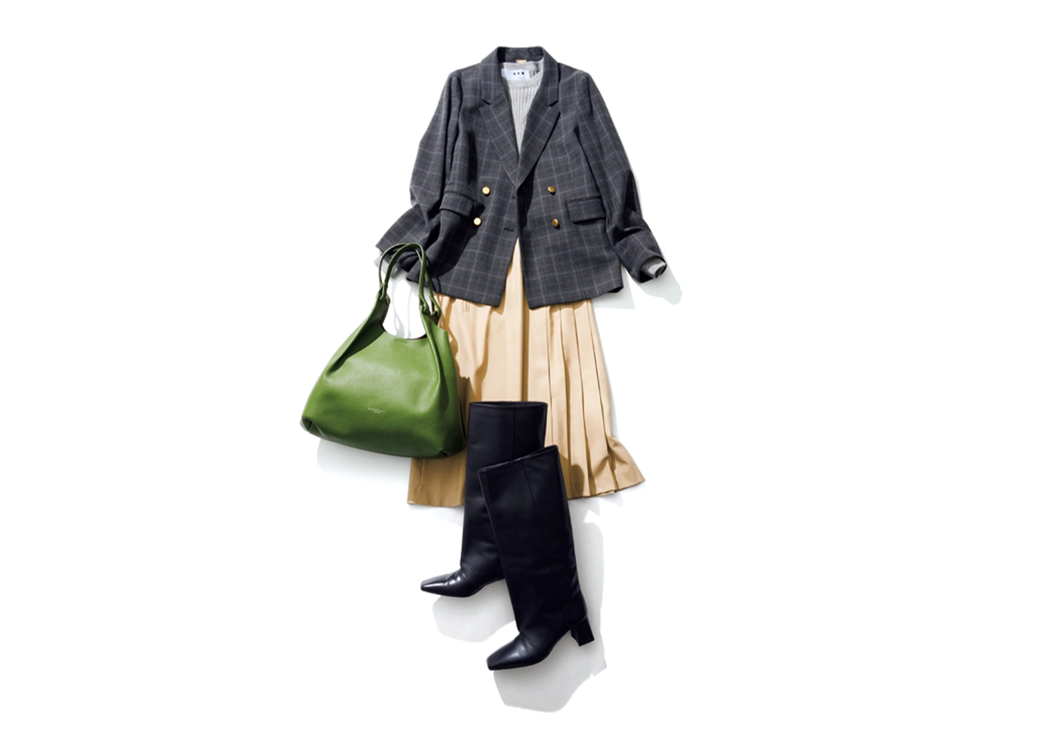 定番トラッドを更新！ボリュームブーツでモードに振った通勤コーデ【毎日コーデ】