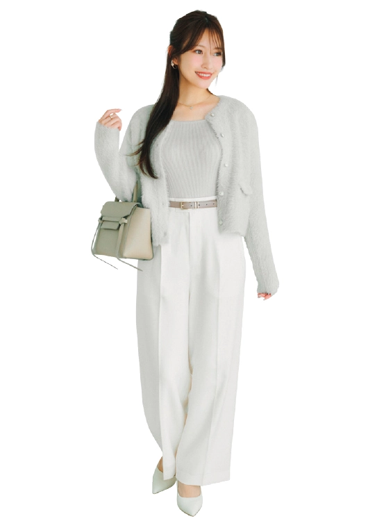 仕事の日の私服