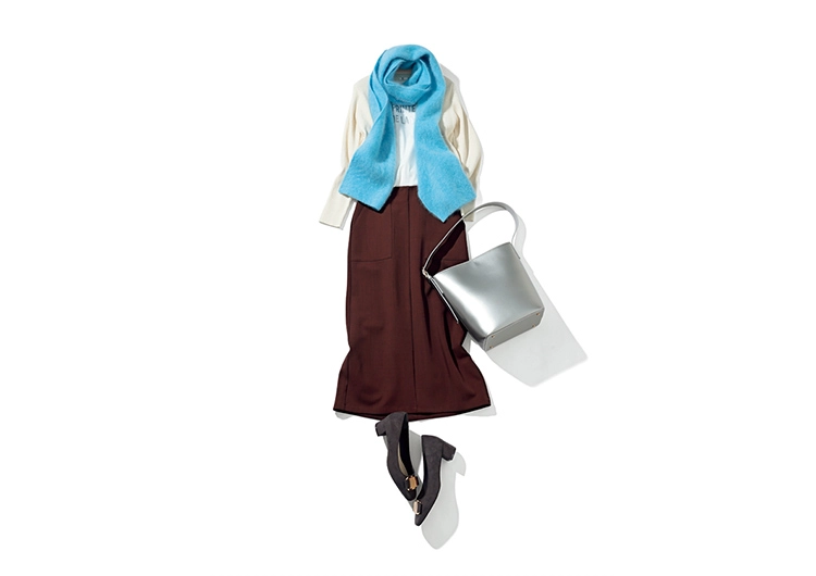 ブルー×ブラウンの配色が今ドキ!あったか通勤コーデ【毎日コーデ】