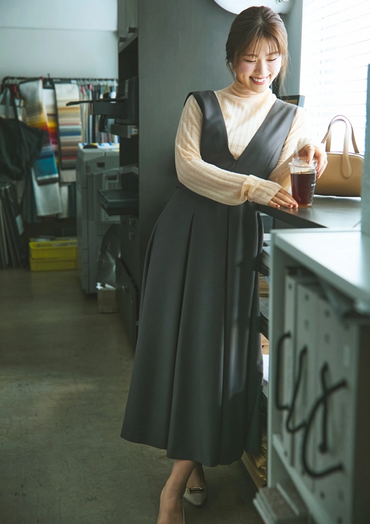 真面目な雰囲気と美シルエットが簡単に手に入る