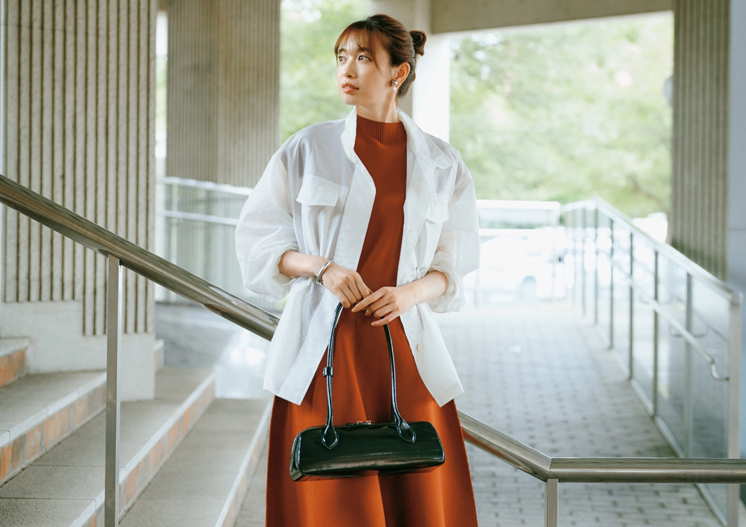 1枚で着映えるPLSTのワンピが優秀!万人ウケするおめかし休日コーデ【毎日コーデ】