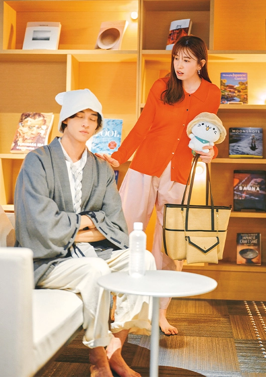 赤カーデ&times;ピンクパンツ