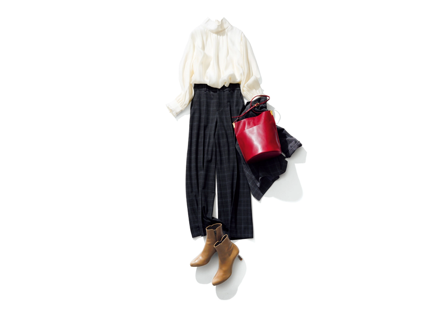 イキすぎないグレーのチェックがオシャレ!清潔感も兼ね備えた通勤コーデ【毎日コーデ】