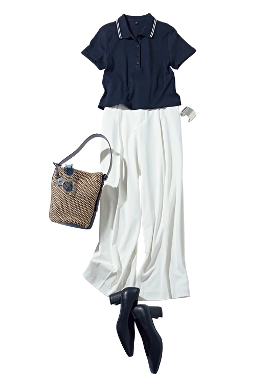 ユニクロパンツ＆RANDAのパンプスでつくるモノトーン通勤コーデ