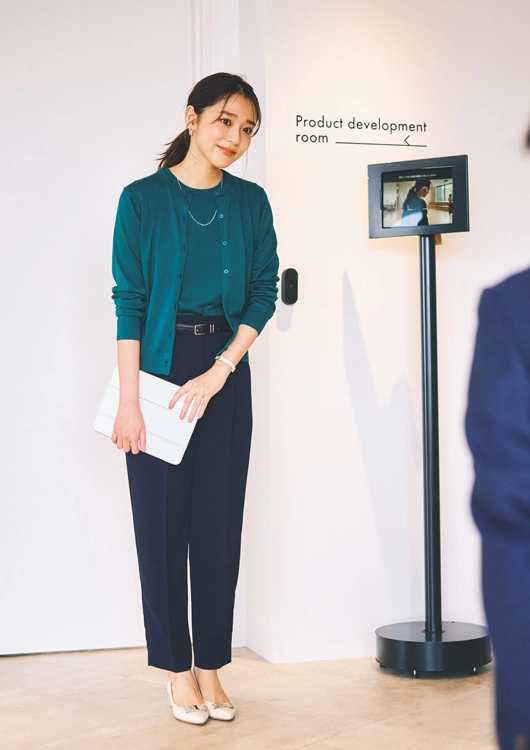 きちんと＆華やかなコンサバコーデ