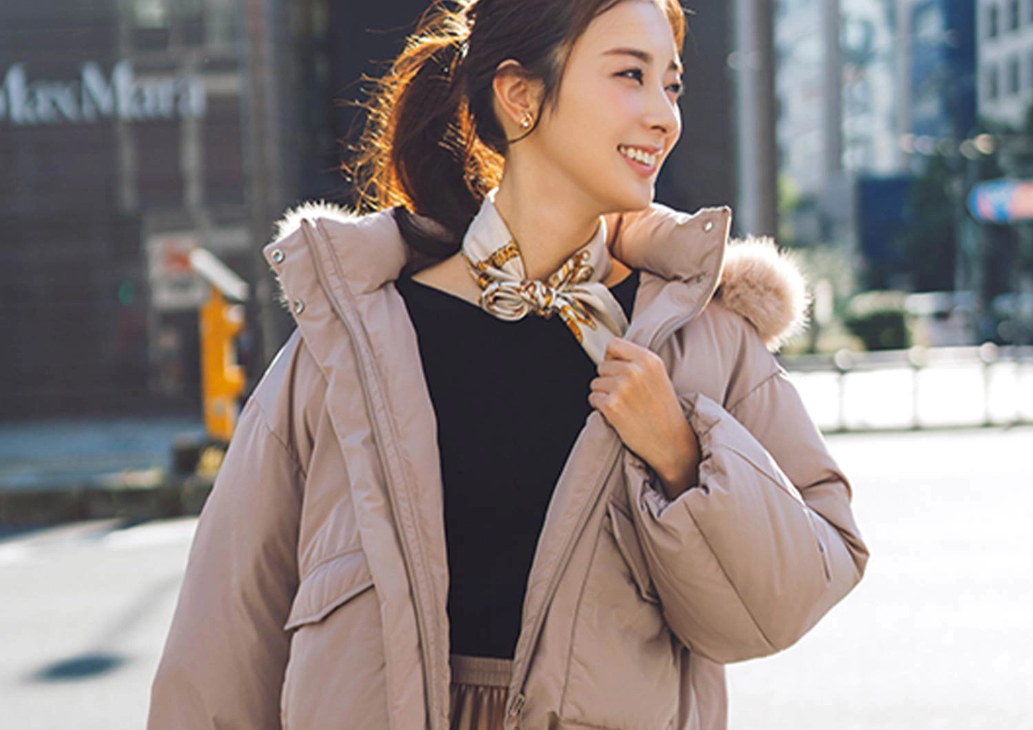 ツヤスカートで上品に!仕事のやる気が出るきれいめ通勤コーデ【毎日コーデ】