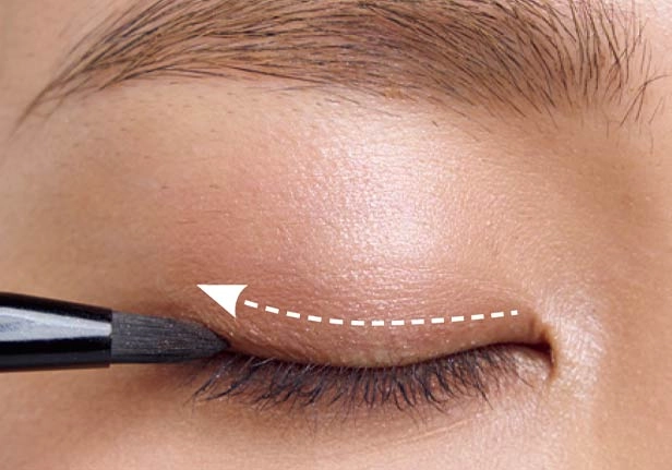 締め色はラインの下描きに 締め色はラインの下描きに