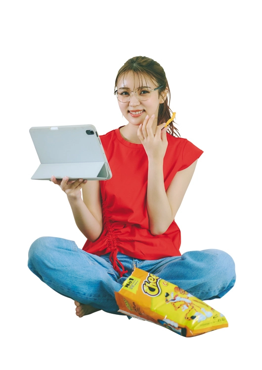 Tシャツ×デニムの夏っぽ休日コーデ