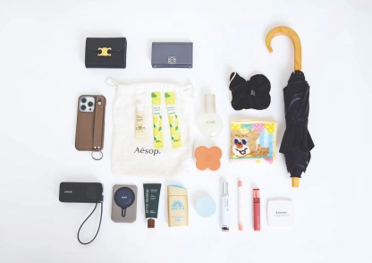 【外勤派】UV＆乾燥ケアが欠かせない！アラサーのリアルなお仕事バッグの中身を大公開