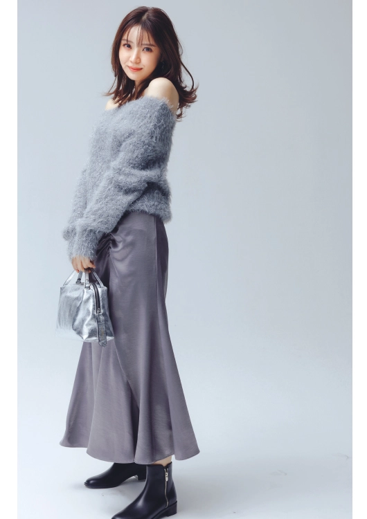 グレーのワントーンコーデ