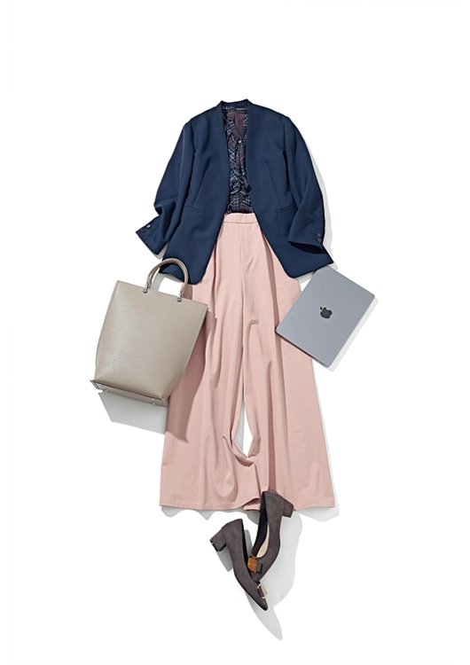 きちんと感もキープした通勤コーデ