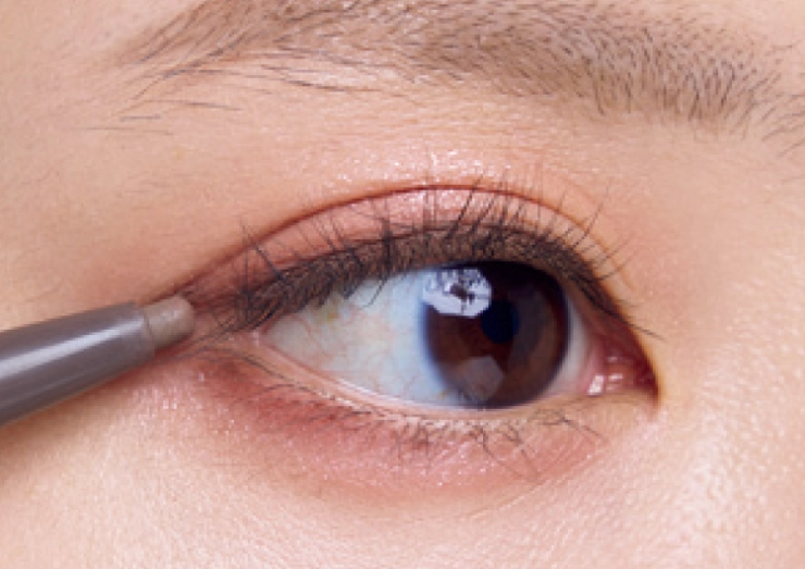 目尻はなりゆきで