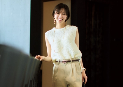 会社帰りのデートにもおすすめ♡彼ウケを狙う愛されチノパンコーデ
