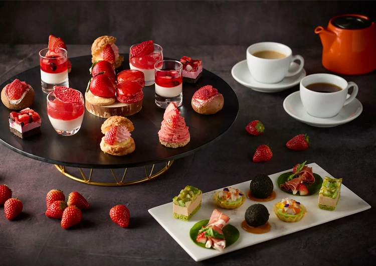 【いちご×シャンパンで春を満喫】スカルペッタ東京の贅沢アフタヌーンティーが大人女子に刺さる♡のメイン画像