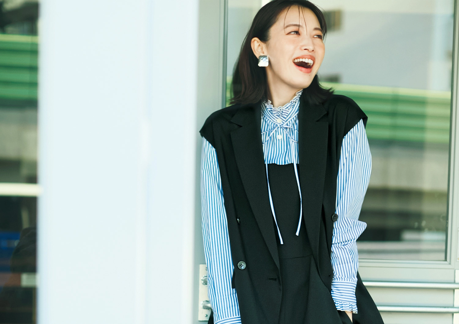 +1で一気に今っぽく大変身！着回し力抜群なジレはミドル丈一択♡