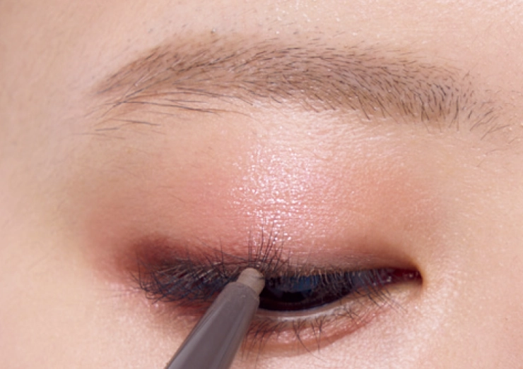 すき間はしっかり埋める