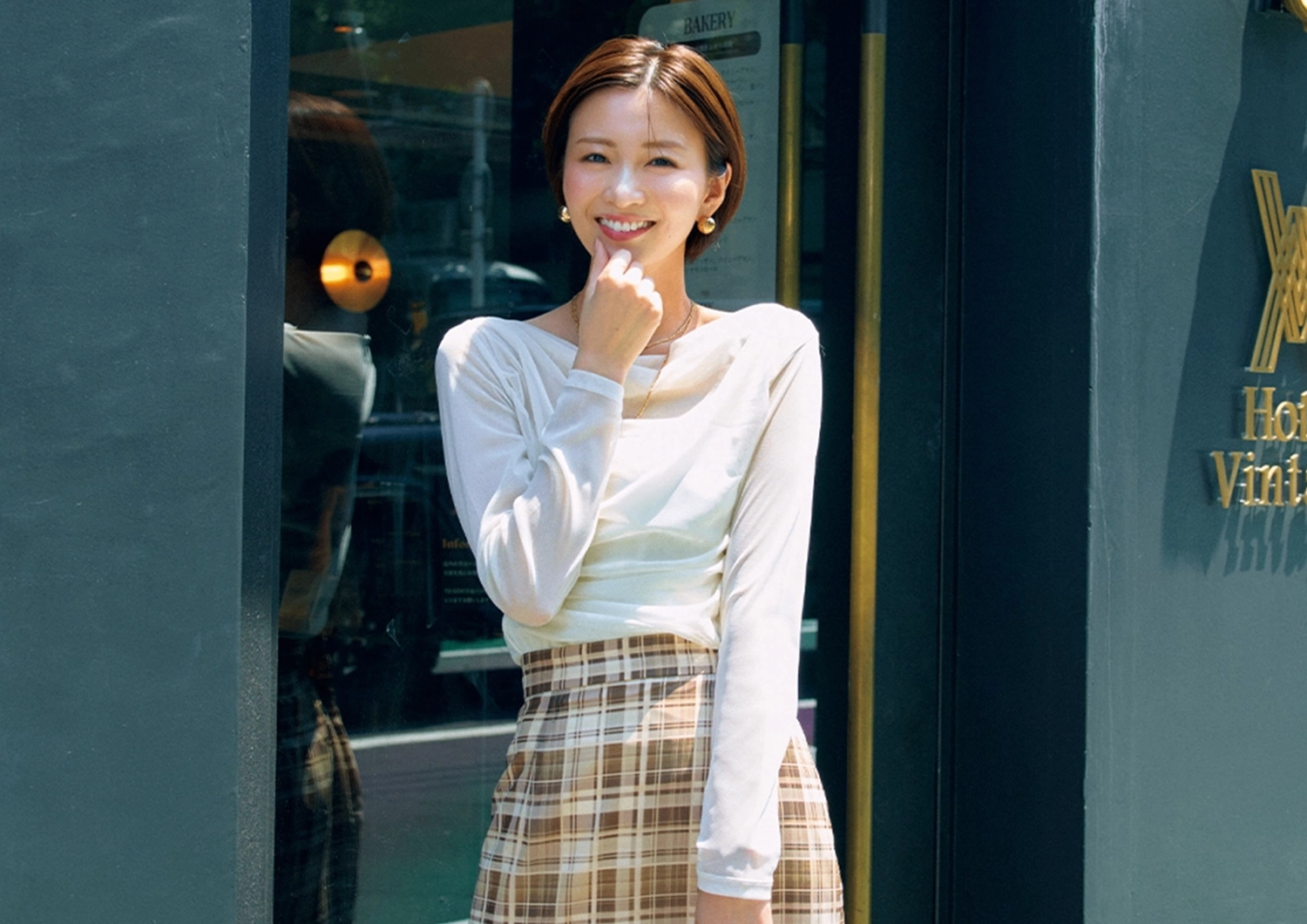 着るだけで季節感UP!秋素材でつくる大人コーデ