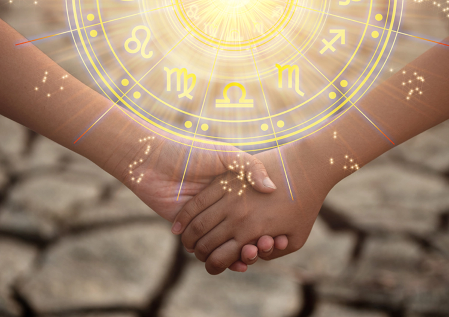 【2025年6月】〝最高潮の結婚運♡〟で素晴らしい出会いが到来する最強星座、第1位は？【6月のラッキー星座ランキング♡】のメイン画像