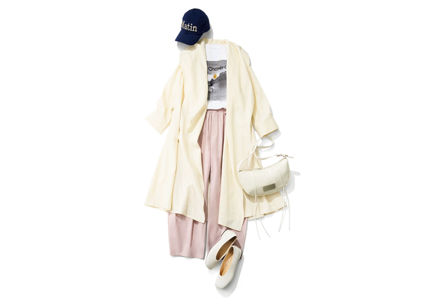 スッピン隠しのキャップが頼れる!楽ちん&華やかなカジュアルコーデ【毎日コーデ】のメイン画像