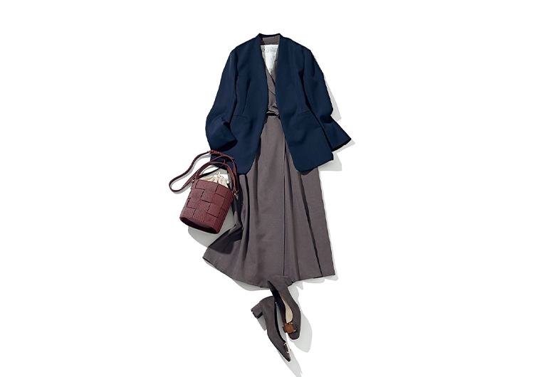 どんなトップスとも相性◎マルチウェイワンピでつくる通勤コーデ【毎日コーデ】