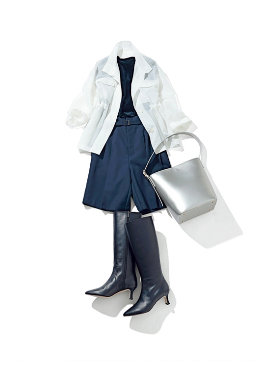 スタイリッシュなモノトーン通勤コーデ