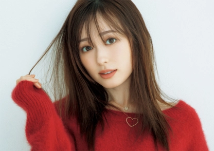 【福原遥】とっておきの日は、ハートとパールモチーフでドレスアップ│Season andGIRL-季節に触れて-