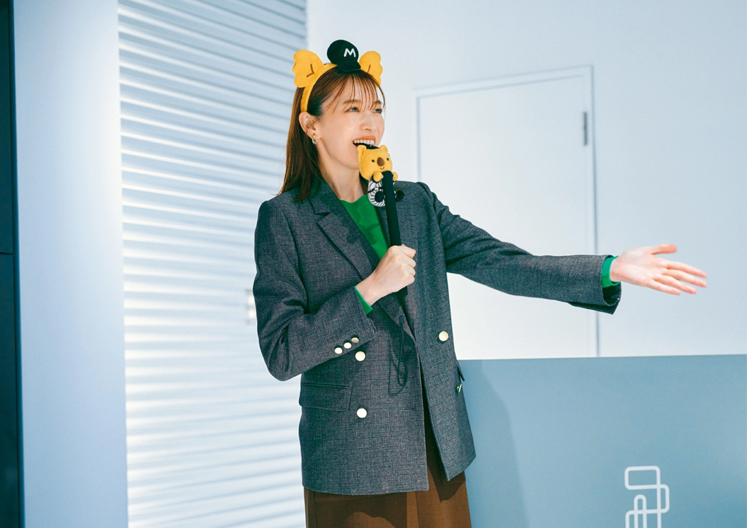 大人のきれいめスタイルに遊び心を。色で楽しむ通勤コーデ【毎日コーデ】