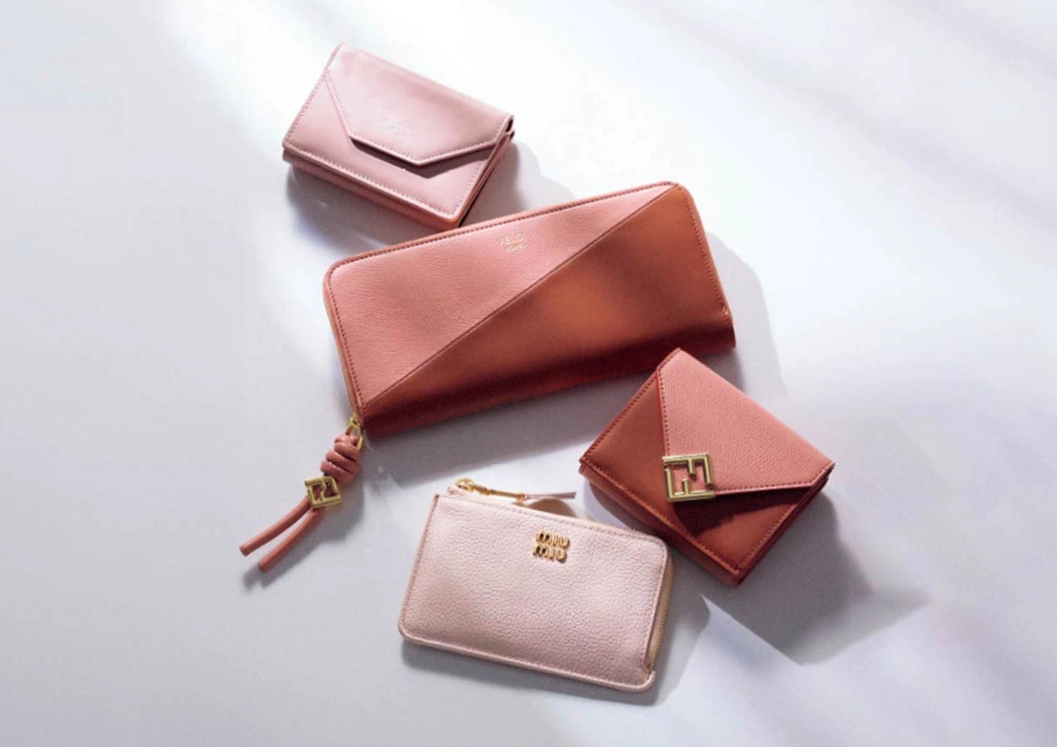 運気がどんどん上昇する！2026年の開運カラー「パールピンク」財布を買うならコレ♡のメイン画像