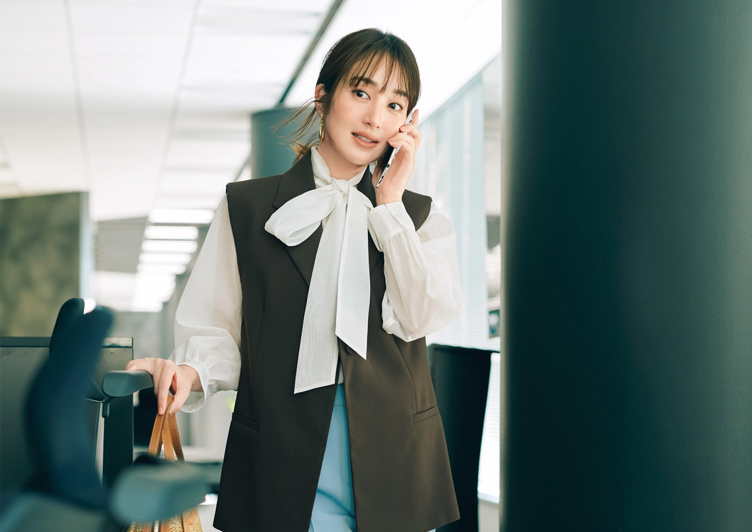 打ち合わせは信頼感と品格が基本軸♡センスいいって思われる最旬通勤コーデ2選