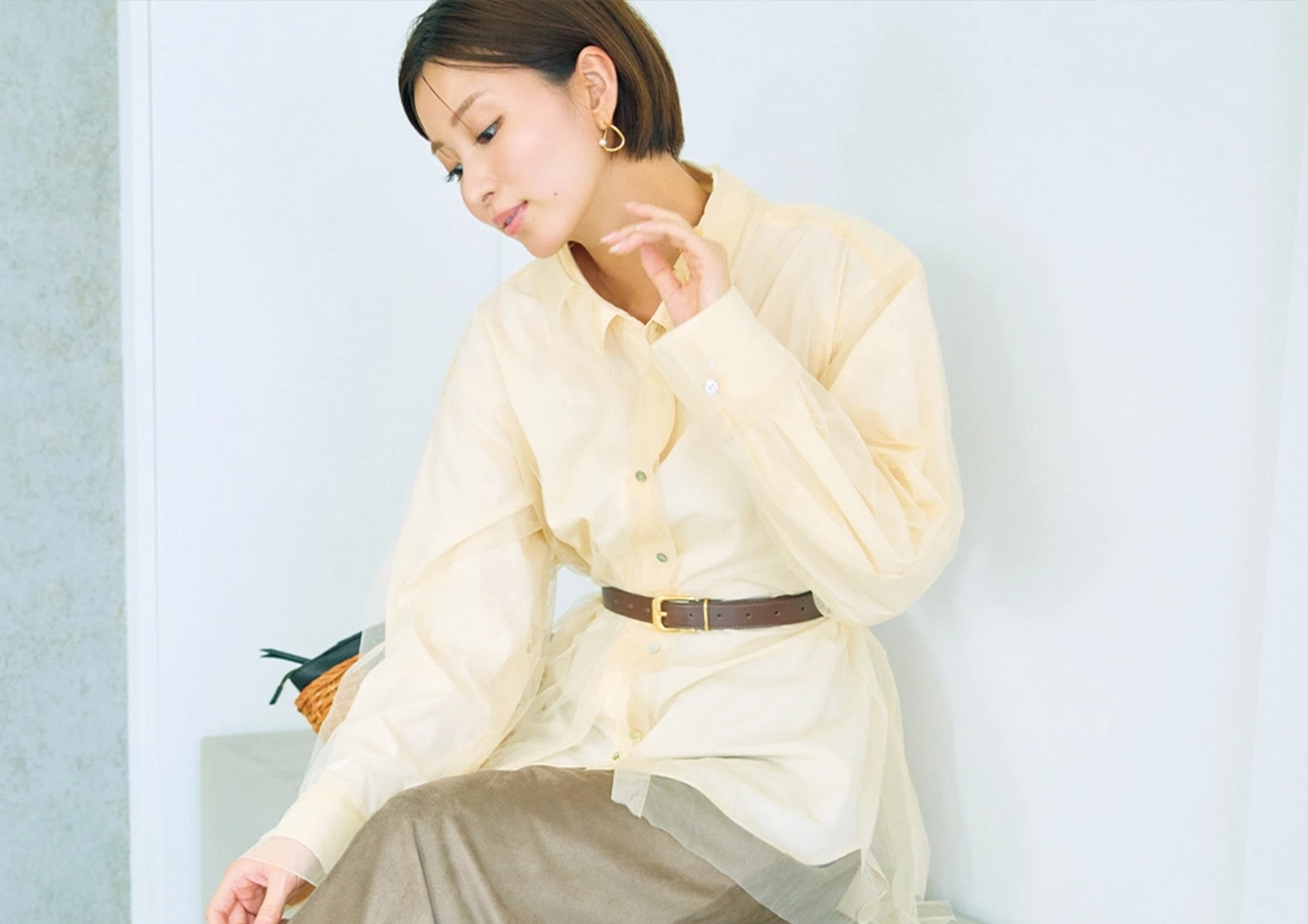 まわりと差がつく!この秋マネしたい「透けアイテム」の着こなし方