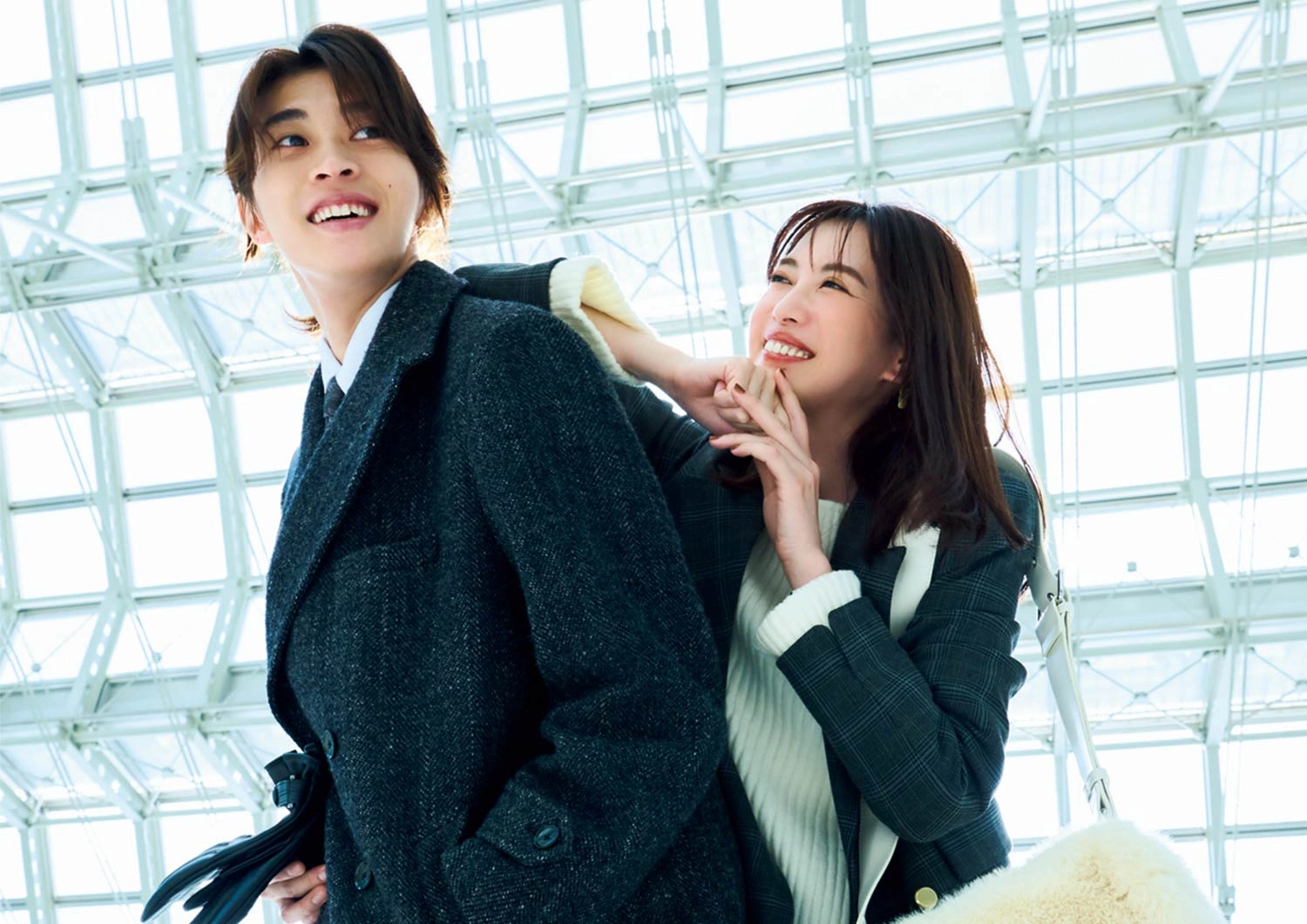 初出勤はモノトーンが正解!清潔感重視の大人の通勤コーデ【毎日コーデ】のメイン画像