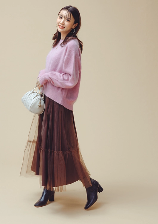 【毎日コーデ】ブラウンのチュールで落ち着きを加えてこなれた甘さに