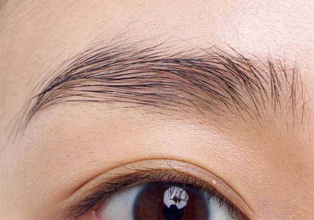 眉メイクBefore 眉メイクBefore