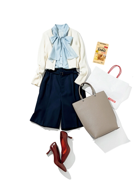 上品小物とつくる大人っぽパンツ通勤コーデ