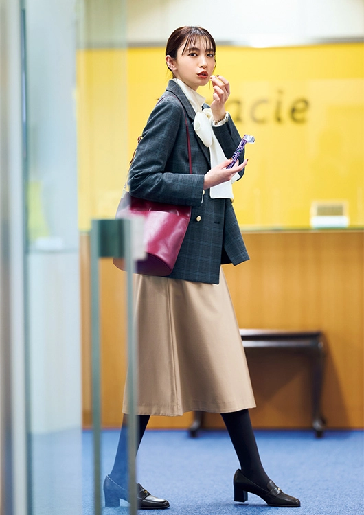 打ち合わせラストスパートの日は、JKで一気に真面目に!