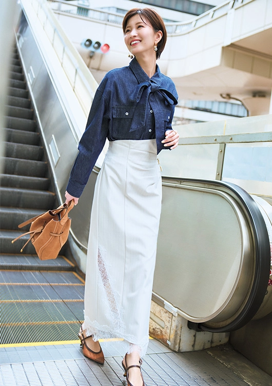 岡田紗絵　デニムボウタイシャツ&times;ペンシル