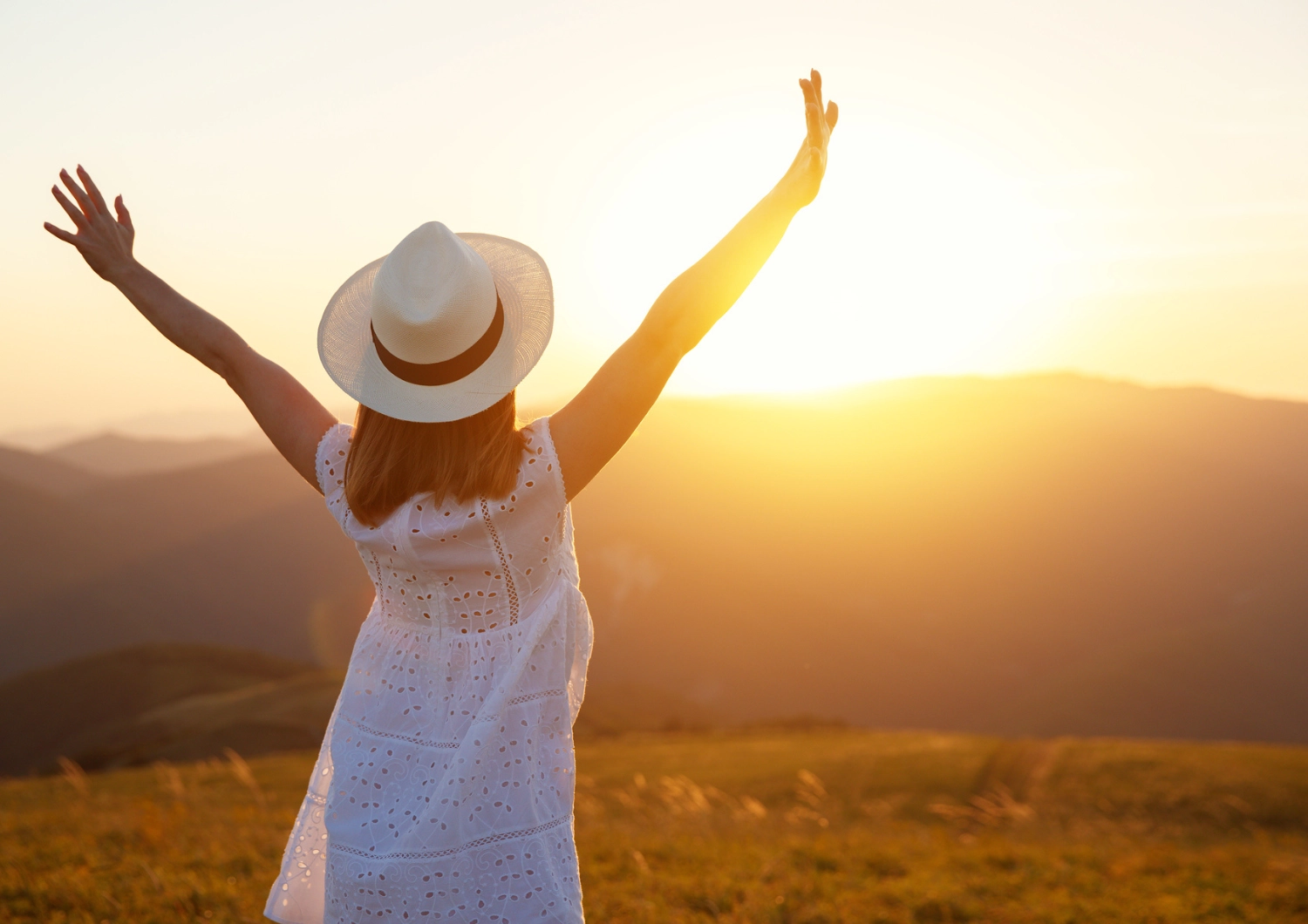 【2026年3月】〝1年に一度のラッキー期間〟仕事も恋も順調な最強星座、第1位は?【3月のラッキー星座ランキング♡】のメイン画像
