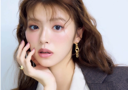 今欲しいのはこの抜け感！ヘアメイク・長井かおりが教える令和8年目の「大人メイク講座」