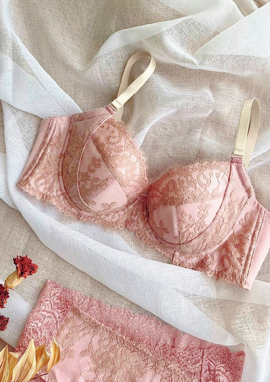 emethのオーダーメイドブラジャー