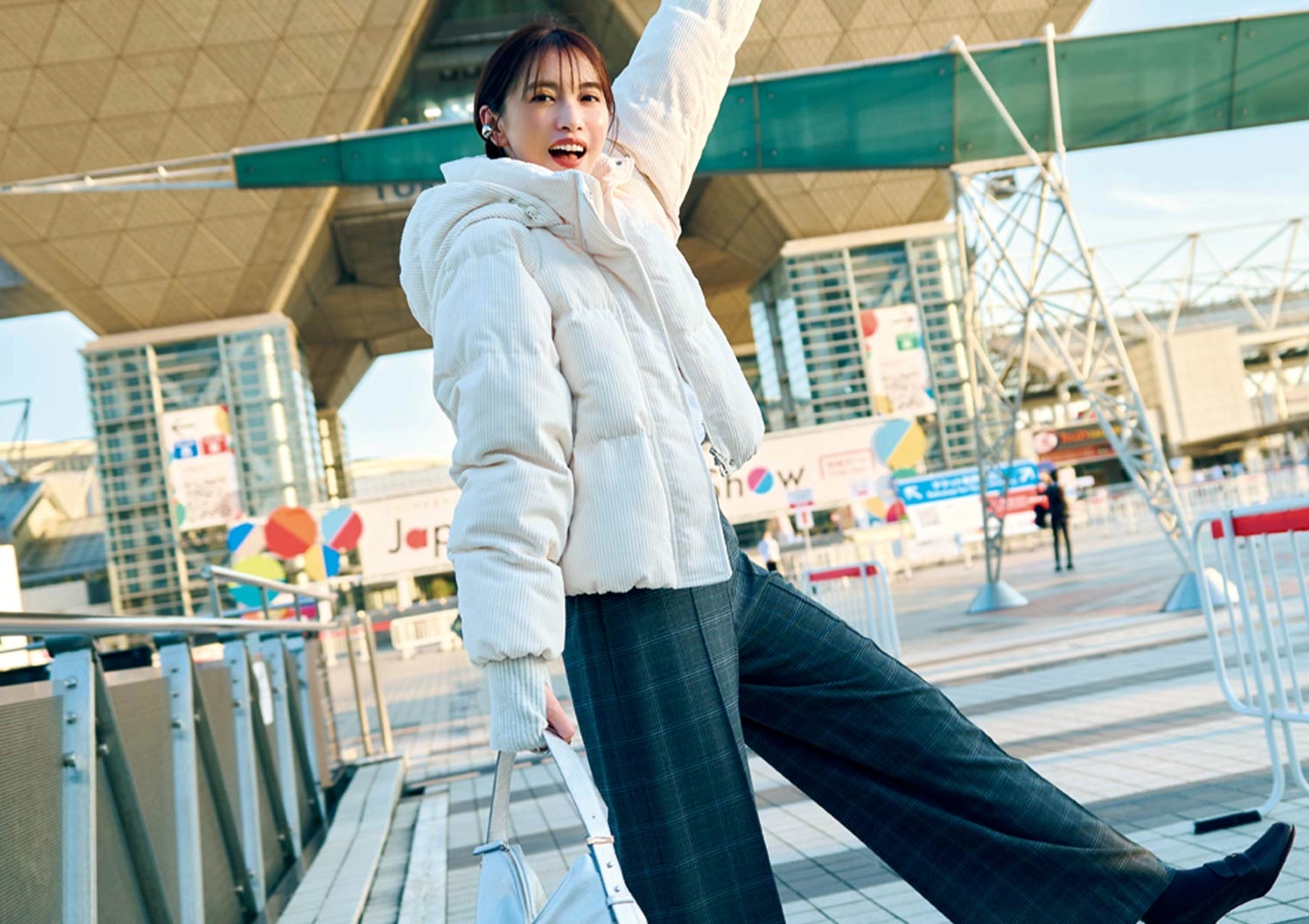 極寒でもへっちゃら!保温効果のあるパンツを使った大晦日コーデ【毎日コーデ】のメイン画像