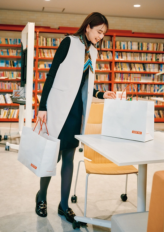 温度調整しやすいジレをつかったコーデ