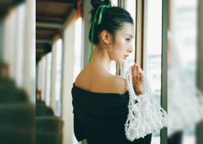 SNS映え抜群な夏の女子会コーデ♡肌見せワンピにぴったりなしゃれ見え小物の取り入れ方