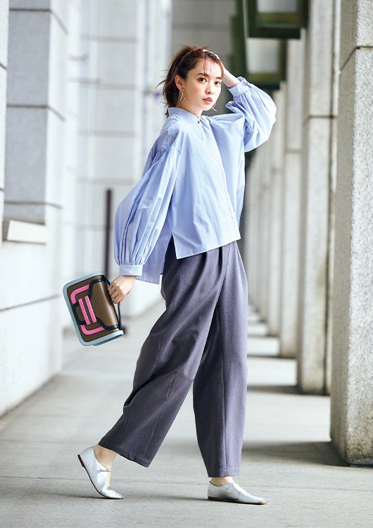 宮田聡子　LE PHILの ふんわり袖ブラウス