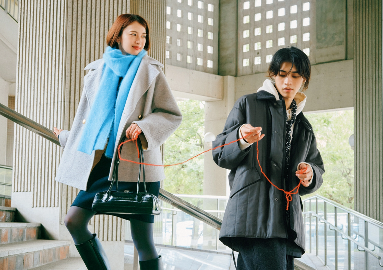 チェック柄をチラ見せして抜け感♡大人可愛いPコートの通勤スタイル【毎日コーデ】